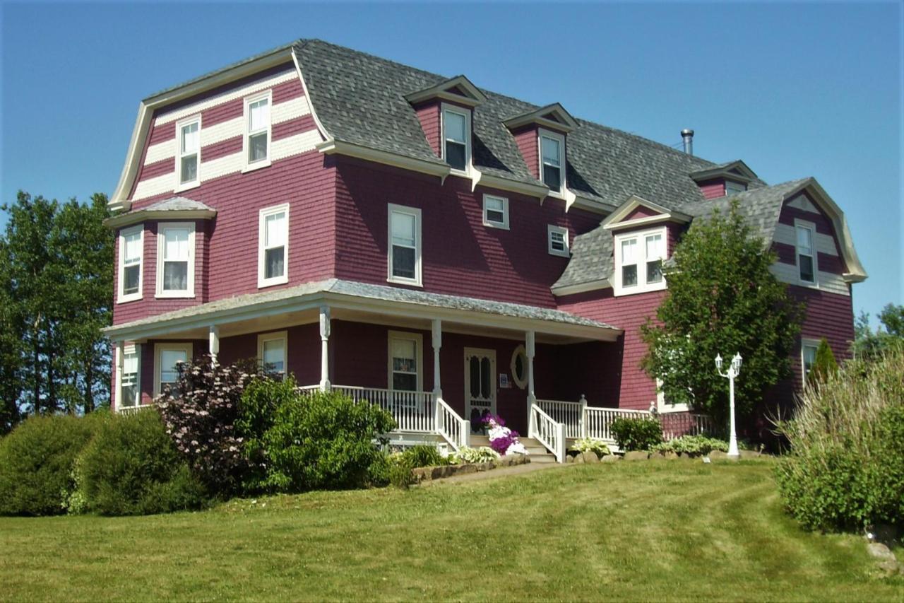 Hillcrest Hall Country Inn Port Hood Exterior foto